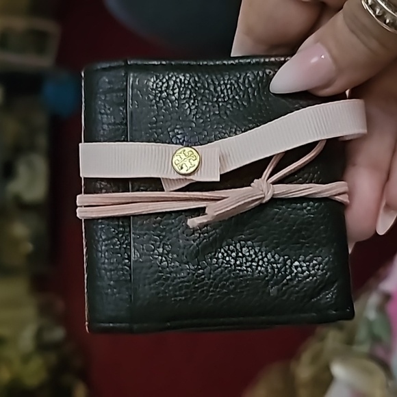 Tory Burch "Love Relentlessly" Ribbon Bracelet + Extras💗 - Picture 7 of 13